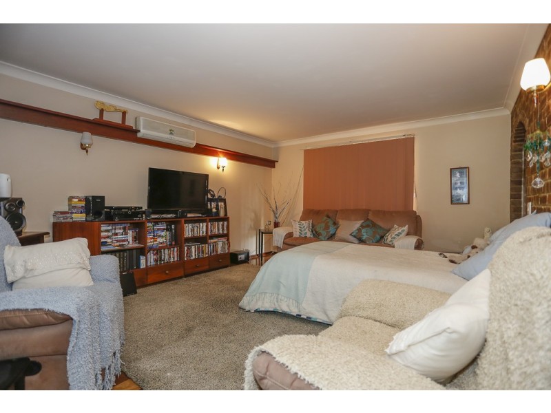 9 Abinger Road, Lynwood WA 6147