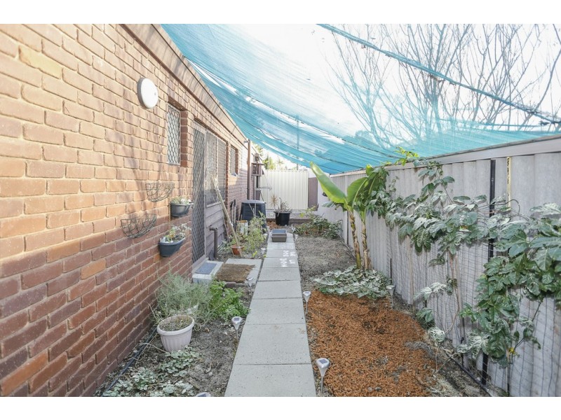 9 Abinger Road, Lynwood WA 6147