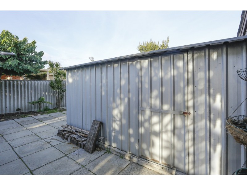 9 Abinger Road, Lynwood WA 6147