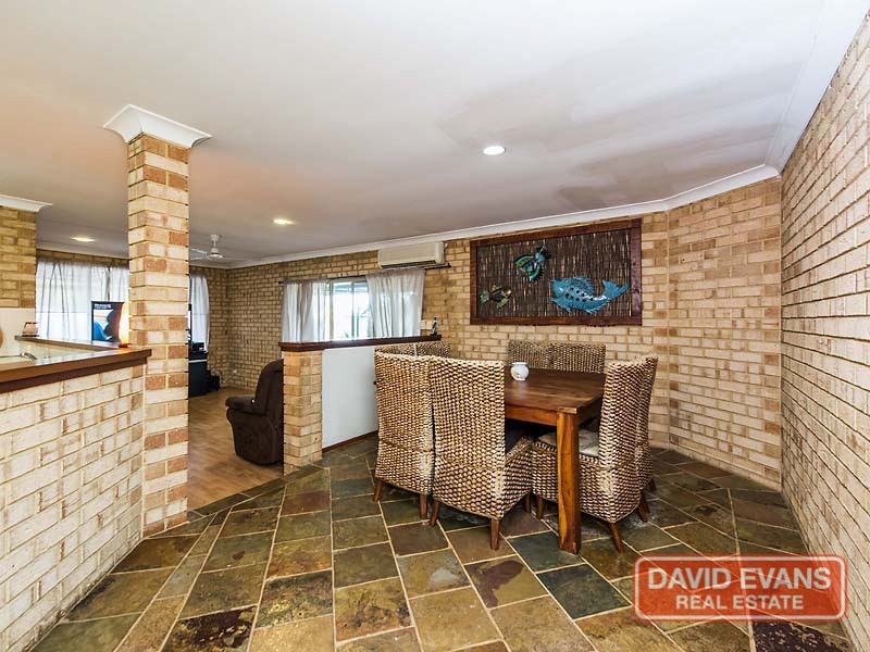 7 Flamingo Trail, Ballajura WA 6066