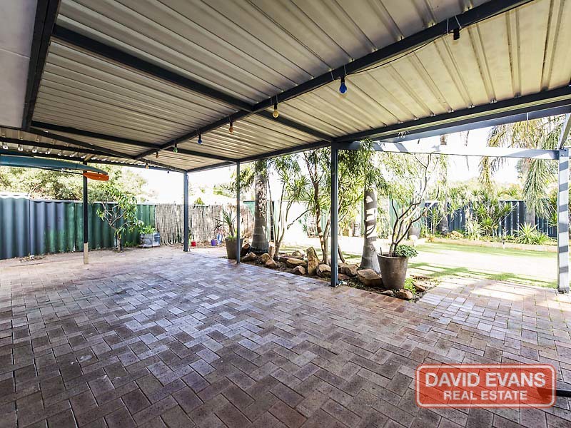 7 Flamingo Trail, Ballajura WA 6066