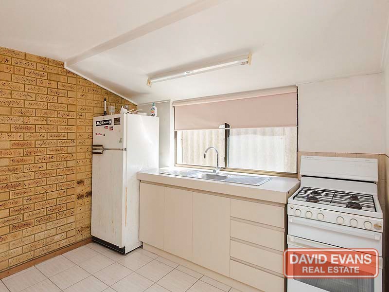 21 Camelot Street, Carine WA 6020