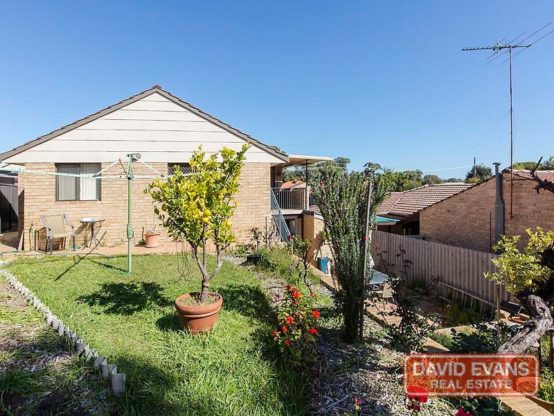 21 Camelot Street, Carine WA 6020