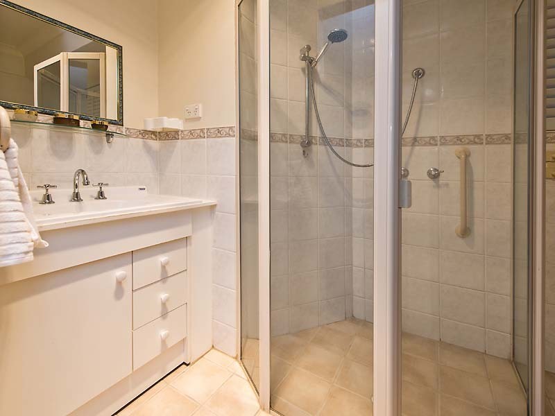 52 Osprey Circle, Ballajura WA 6066