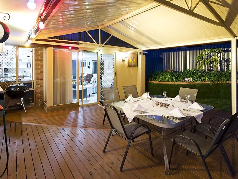 52 Osprey Circle, Ballajura WA 6066