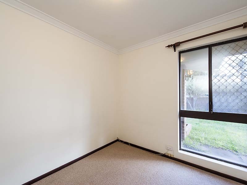 21 Hinkler Street, Kenwick WA 6107