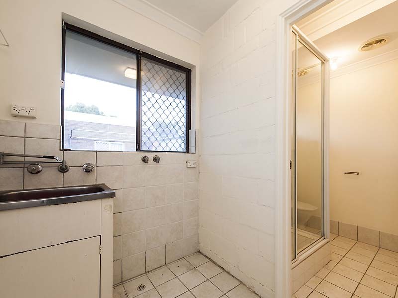 21 Hinkler Street, Kenwick WA 6107