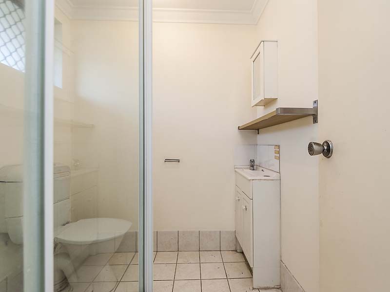 21 Hinkler Street, Kenwick WA 6107