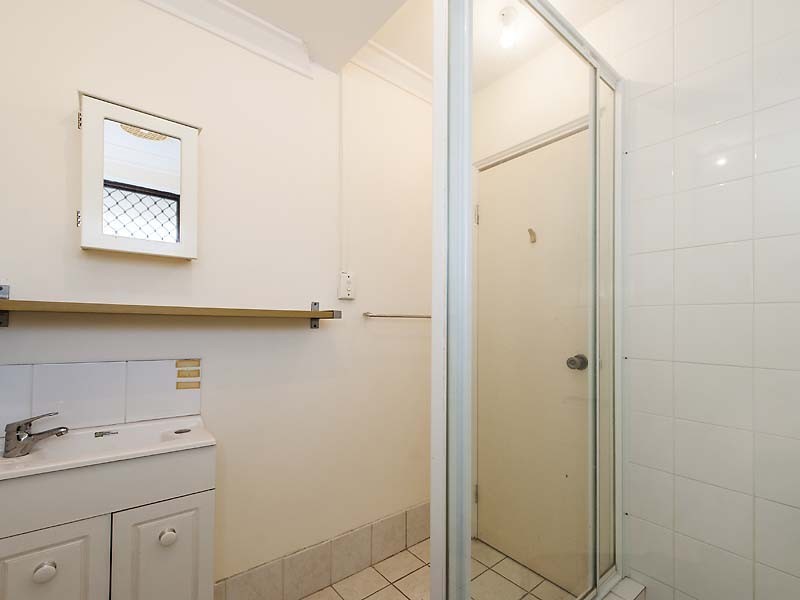 21 Hinkler Street, Kenwick WA 6107