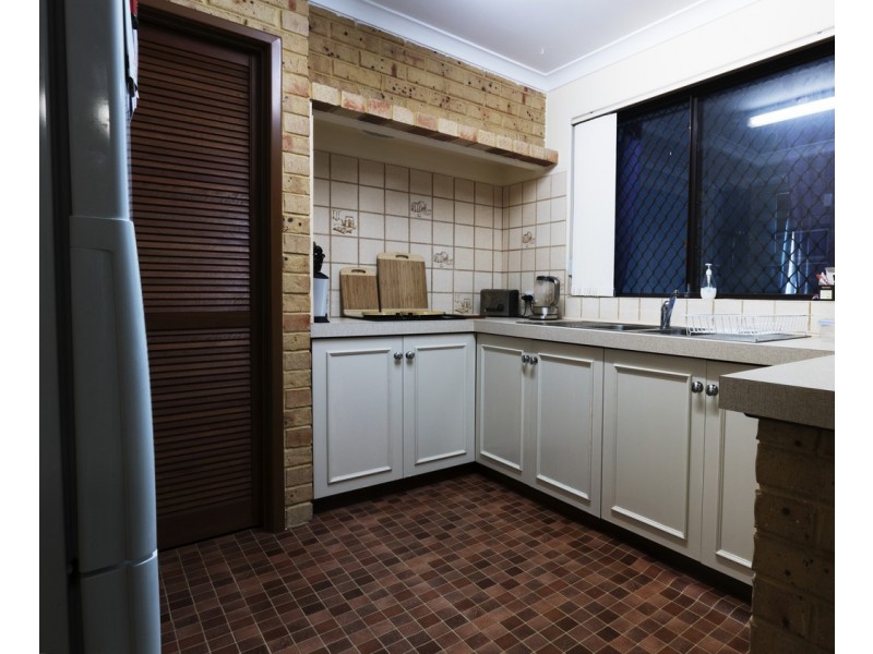 22 Riley Road, Riverton WA 6148