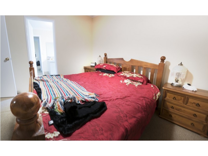 22 Riley Road, Riverton WA 6148