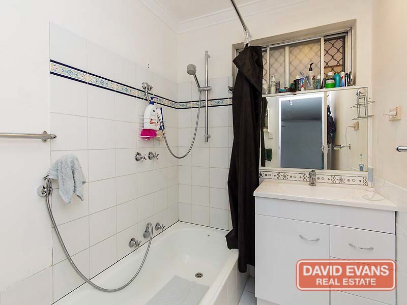 47b Culloton Crescent, Balga WA 6061