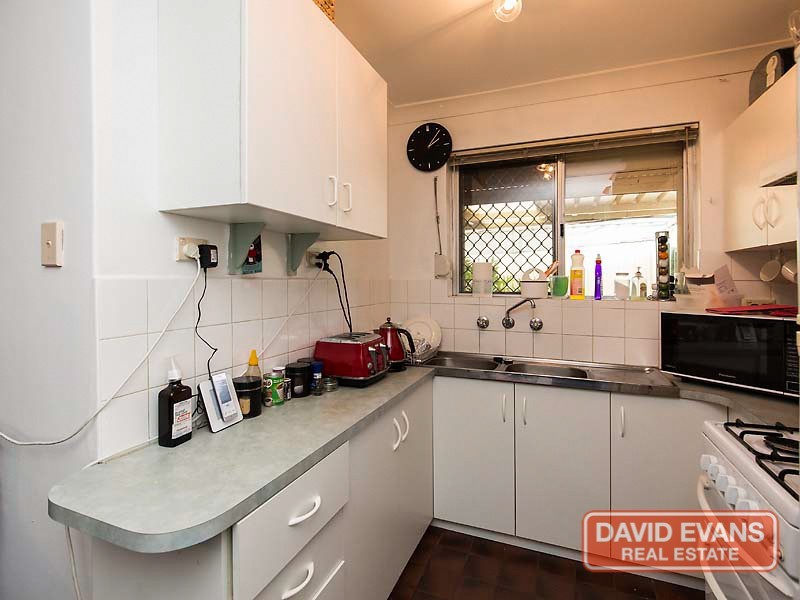 47b Culloton Crescent, Balga WA 6061