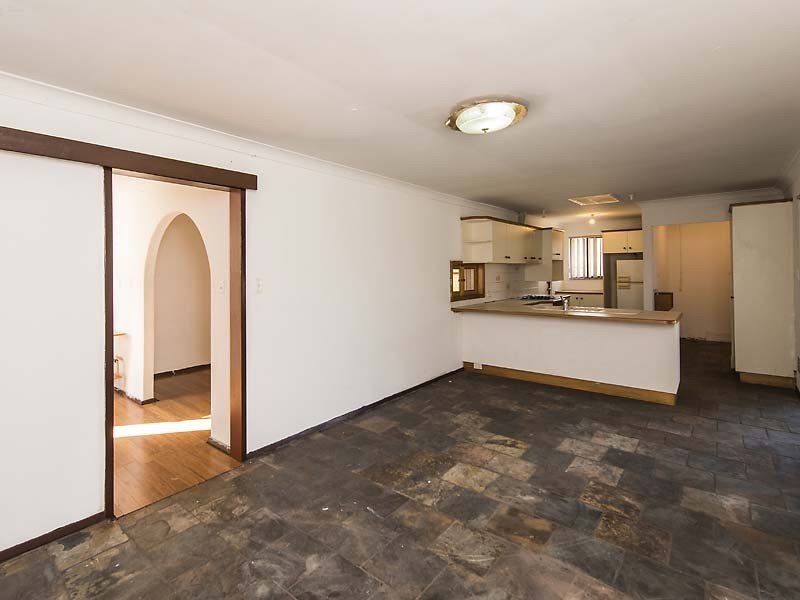 48 Mandora Way, Riverton WA 6148