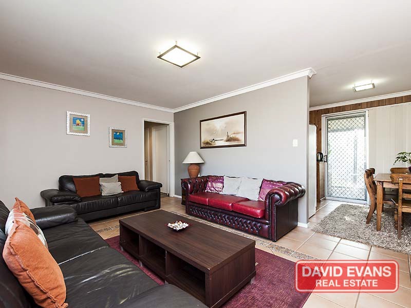 8 Bass Close, East Cannington WA 6107