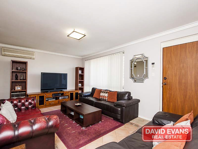 8 Bass Close, East Cannington WA 6107
