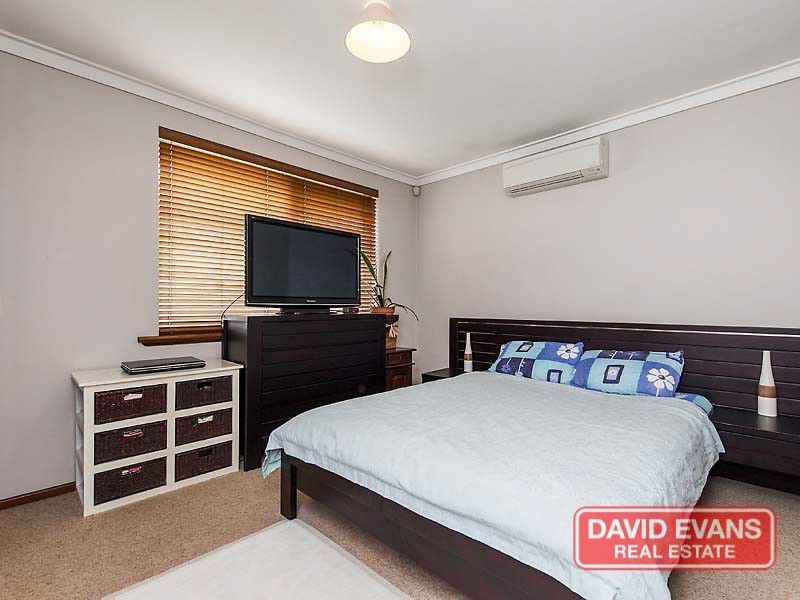 8 Bass Close, East Cannington WA 6107