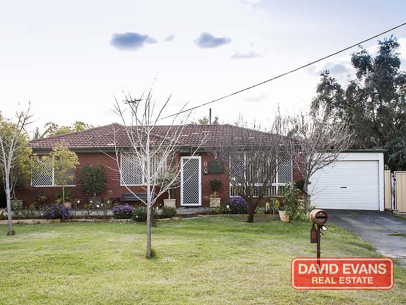 8 Bass Close, East Cannington WA 6107