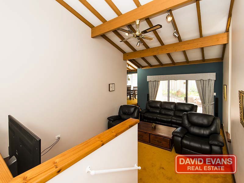 22 Chancery Lane, Alexander Heights WA 6064