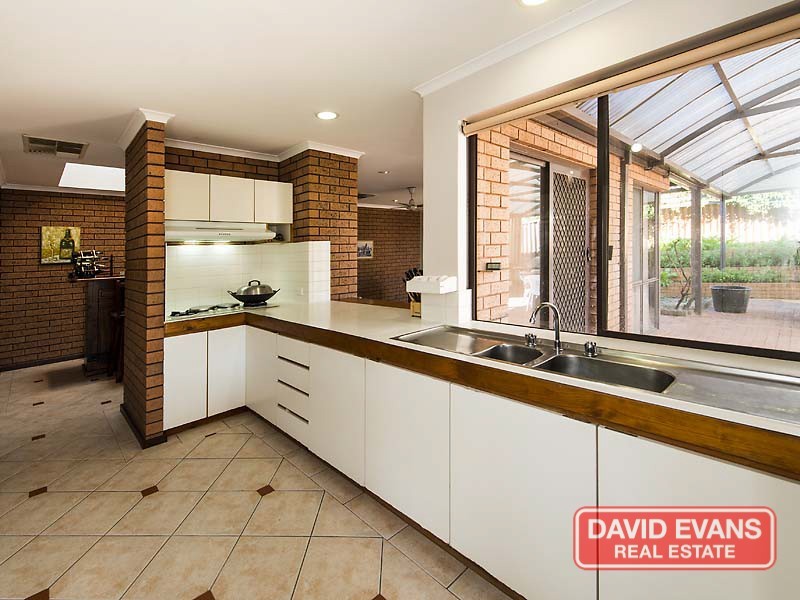 22 Chancery Lane, Alexander Heights WA 6064