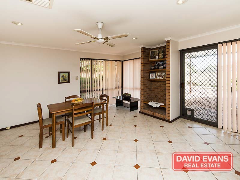 22 Chancery Lane, Alexander Heights WA 6064