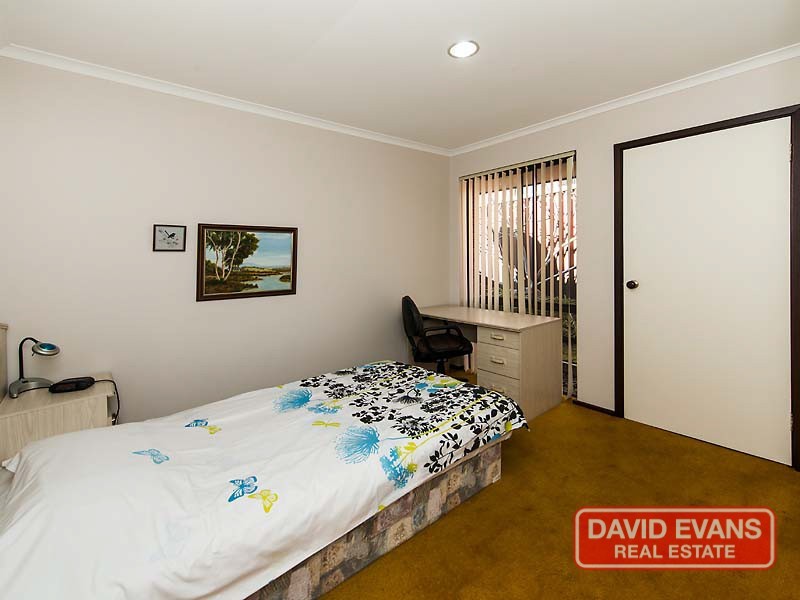 22 Chancery Lane, Alexander Heights WA 6064