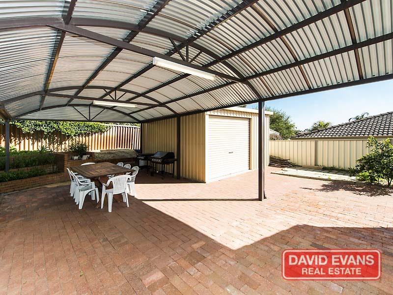 22 Chancery Lane, Alexander Heights WA 6064