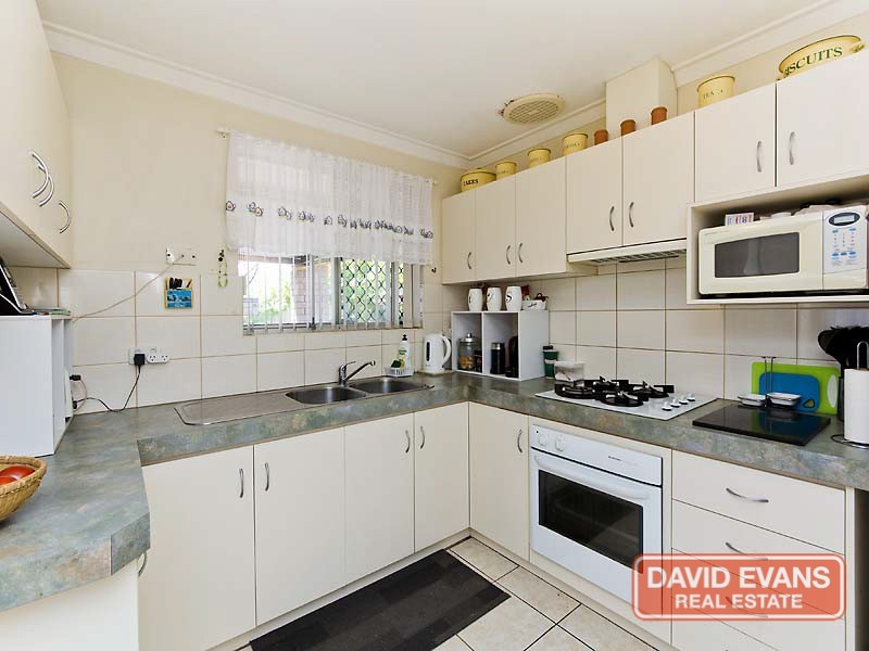 26 Morgan Way, Girrawheen WA 6064