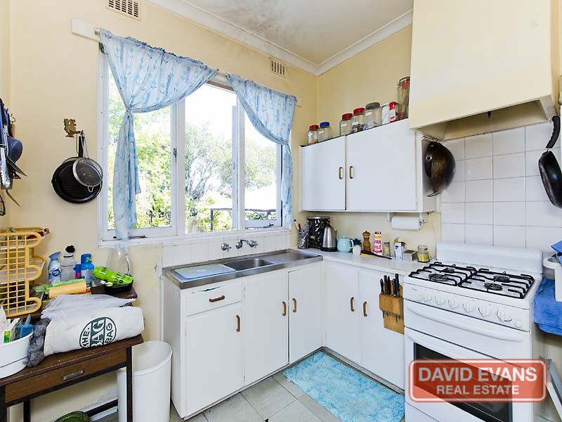 71 Hainsworth Avenue, Girrawheen WA 6064