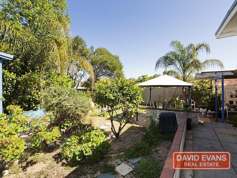 71 Hainsworth Avenue, Girrawheen WA 6064