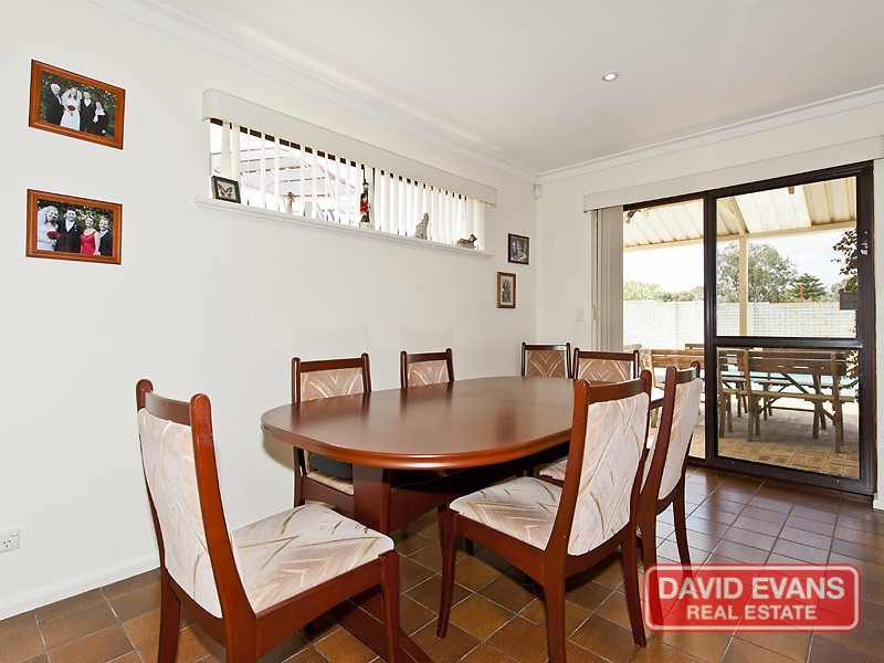 16 Elmton Way, Carine WA 6020