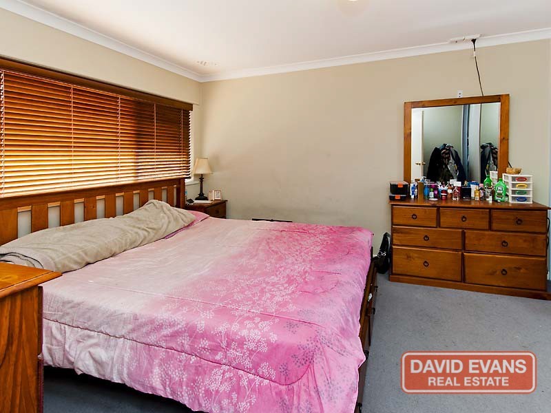 26c Casserley Avenue, Girrawheen WA 6064