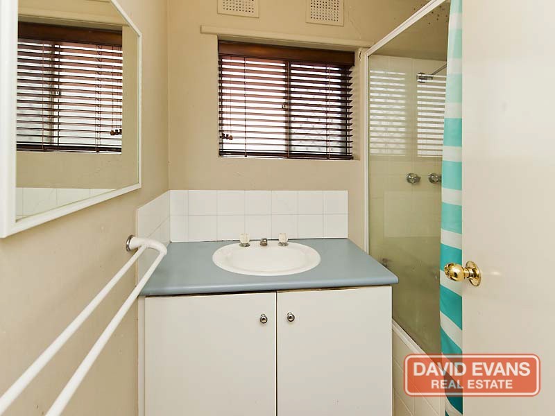 26c Casserley Avenue, Girrawheen WA 6064