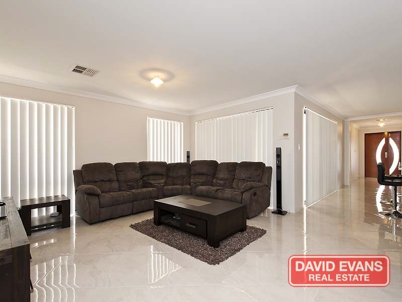 35 Karril Turn, Yanchep WA 6035