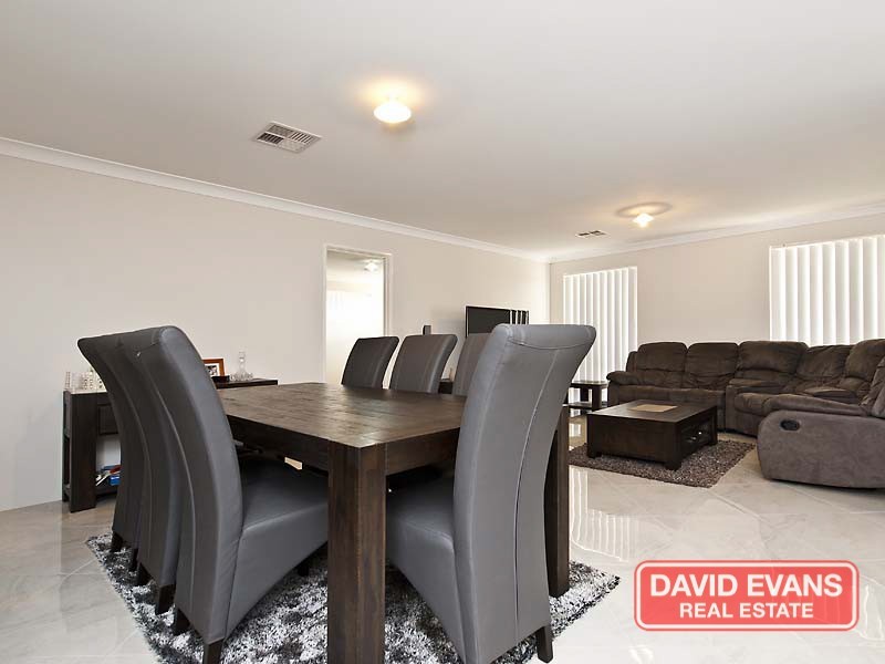 35 Karril Turn, Yanchep WA 6035