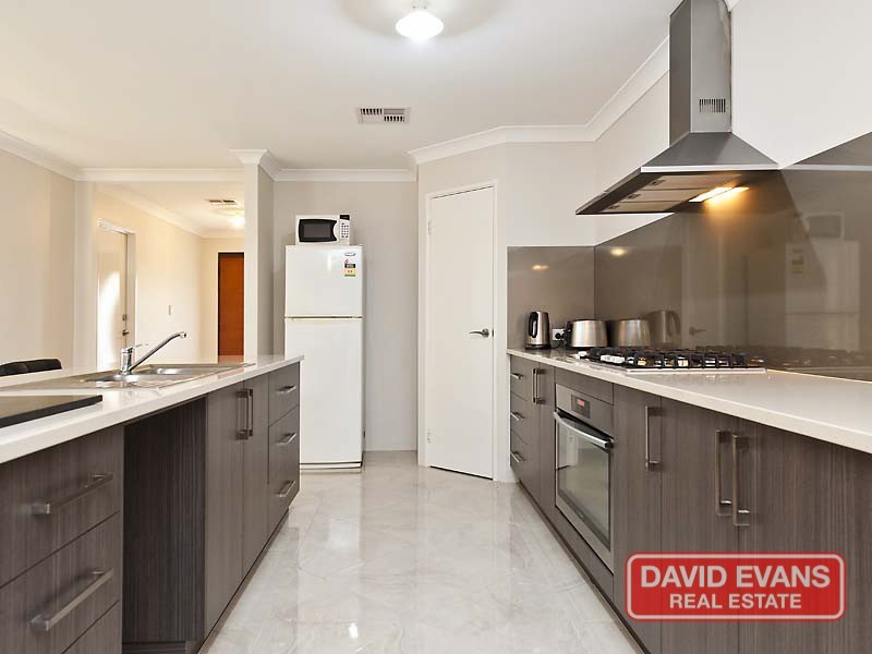 35 Karril Turn, Yanchep WA 6035