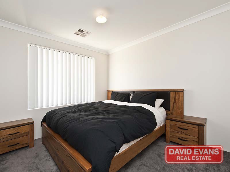 35 Karril Turn, Yanchep WA 6035