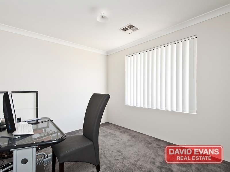 35 Karril Turn, Yanchep WA 6035