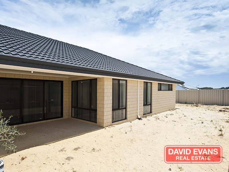 35 Karril Turn, Yanchep WA 6035