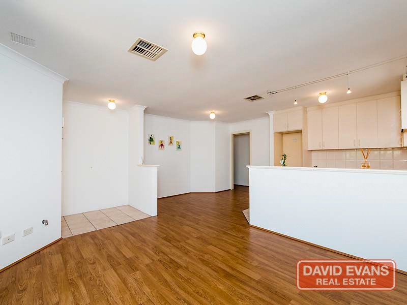 6/14 Warwick Street, St James WA 6102