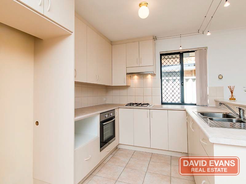 6/14 Warwick Street, St James WA 6102