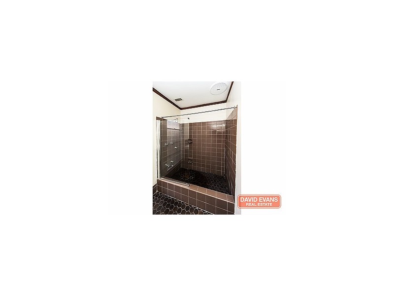 548 Beach Road, Hamersley WA 6022