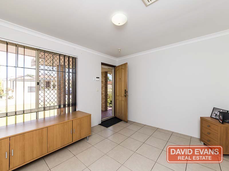7 Vilberie Close, Kiara WA 6054