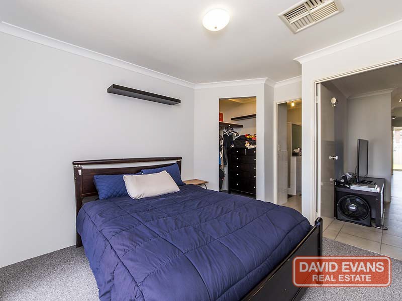 7 Vilberie Close, Kiara WA 6054