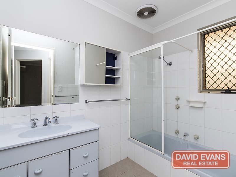 7 Vilberie Close, Kiara WA 6054