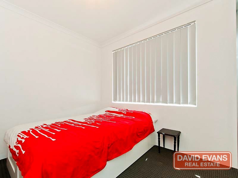 35 Danbulla Loop, Yanchep WA 6035