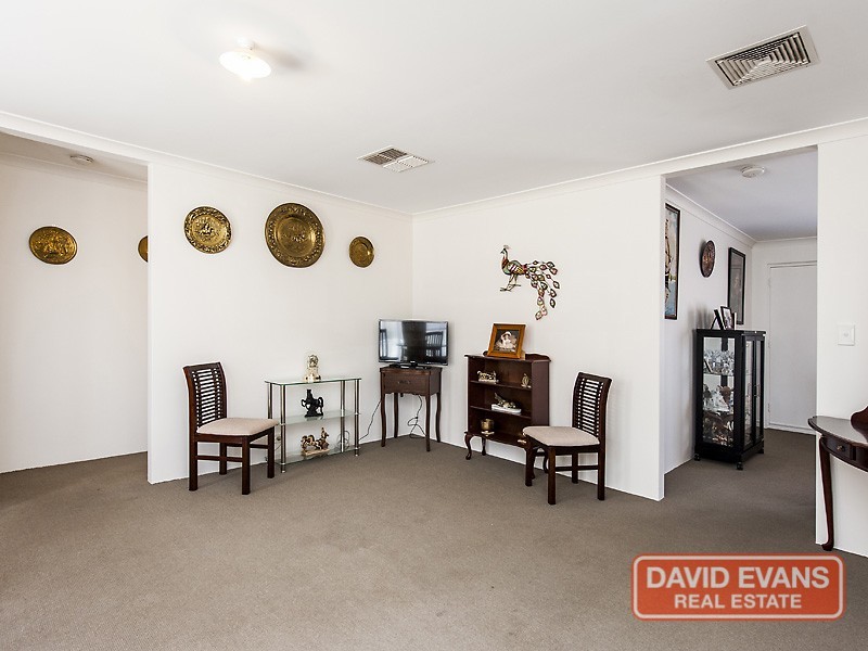 24 Alice Street, Bellevue WA 6056