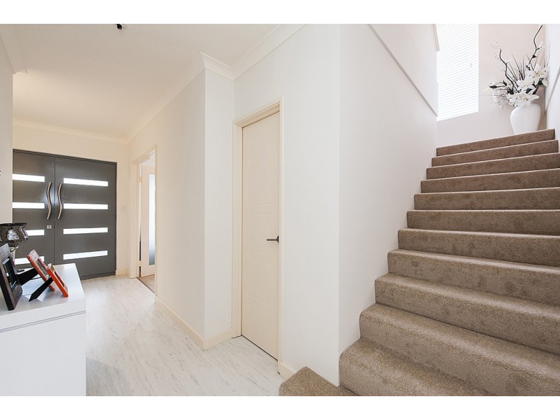 39 Nankeen Circle, Tapping WA 6065