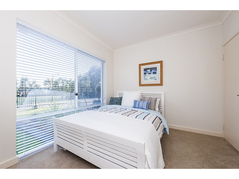 39 Nankeen Circle, Tapping WA 6065