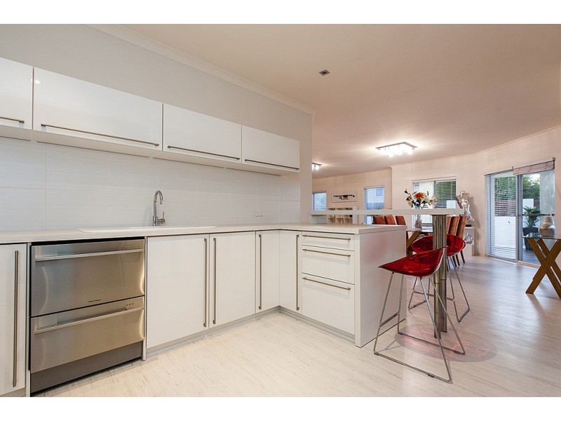 39 Nankeen Circle, Tapping WA 6065
